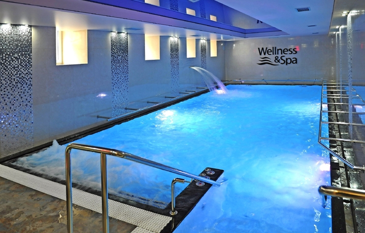 Kurhotel Krivanschwimmbad