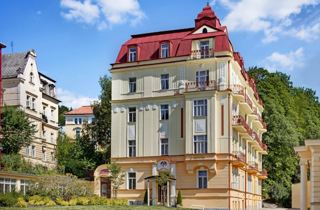 4****+ Ensana Health Spa Resort Hvĕzda - Haus Imperial - Neapol