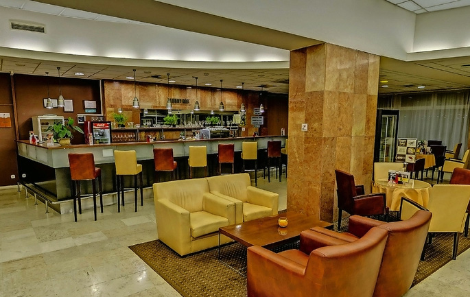 Hunguest Hotel Panoráma bar