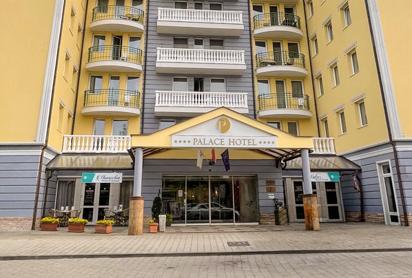 Sonderangebot Hévíz 2026 - Thermalurlaub im 4‑Sterne‑Palace Hotel inkl. Haustürabholung & Wellnesspaket