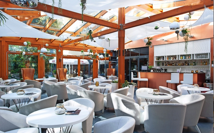 Hotel Ikar CentrumTerasse